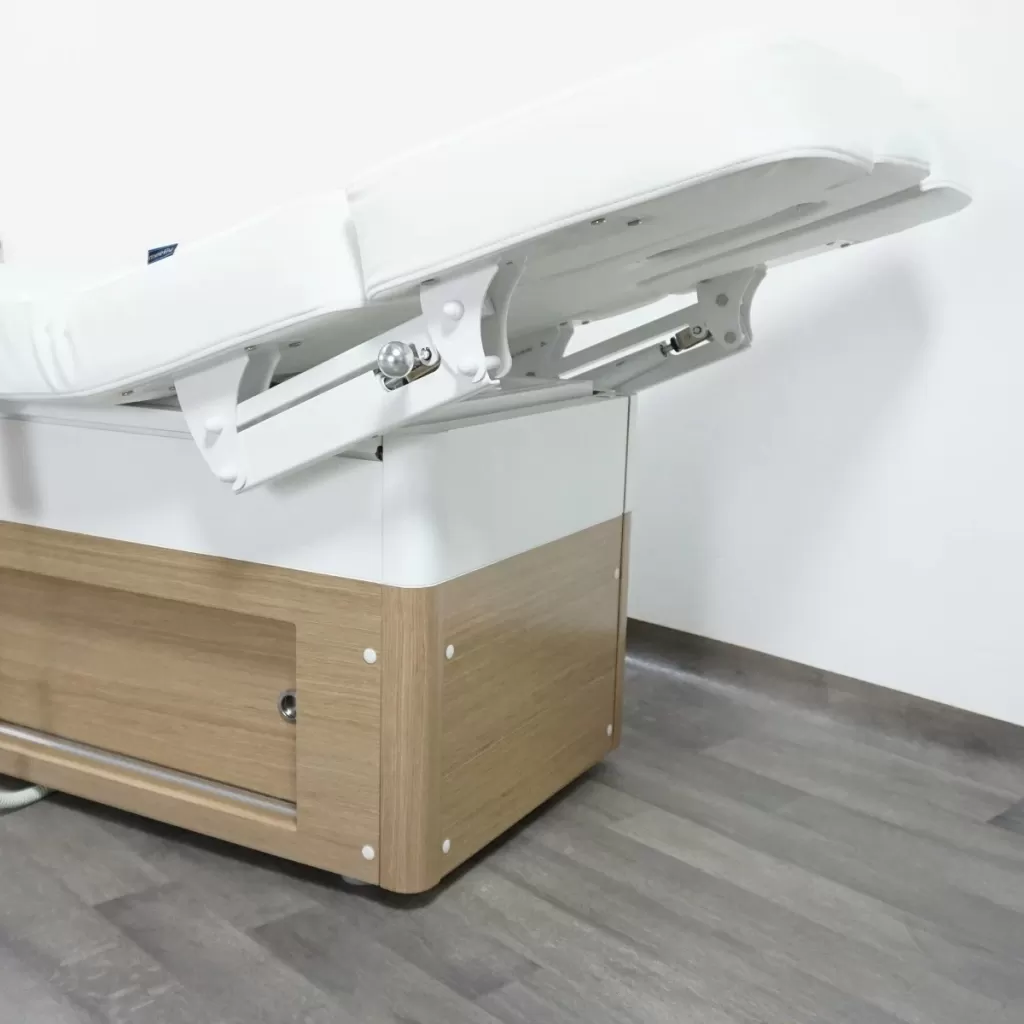 Dynamic Massage Bed — 10
