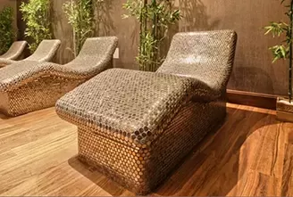 سرير استرخاء بالفسيفساء